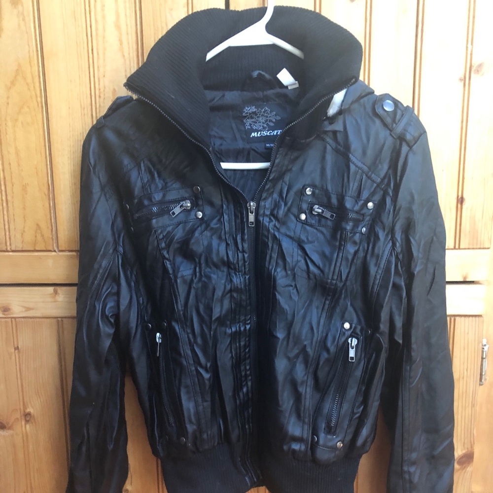 Muscato crinkle faux leather bomber w/ hood NWOT